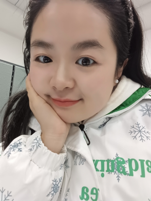 玥玥的第一张照片--安庆认干亲服务网